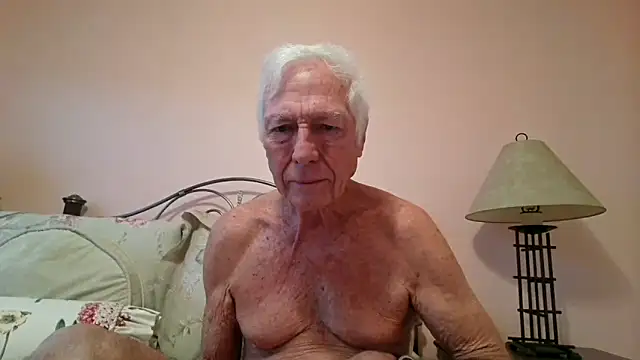 Snapshot of capttp chatting on December 2, 3:51 pm capttp online show from December 2, 3:51 pm