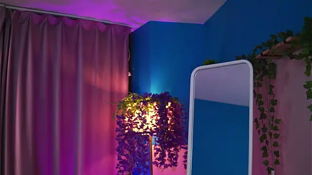 ElyssawetXX online show from April 22, 6:20 pm