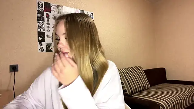 JestineParslow online show from November 14, 8:51 pm