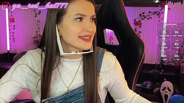 -RED HAT- online show from April 12, 5:34 am