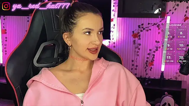 -RED HAT- online show from April 19, 6:32 pm