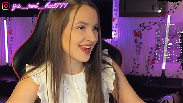 -RED HAT- online show from April 21, 6:12 pm