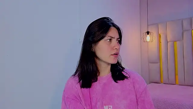 Brandy collinss online show from April 2, 11:19 am