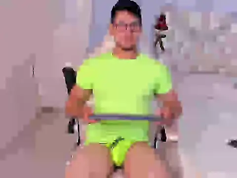 Snapshot of Nolan_joness chatting on November 12, 8:41 pm Nolan joness online show from November 12, 8:41 pm