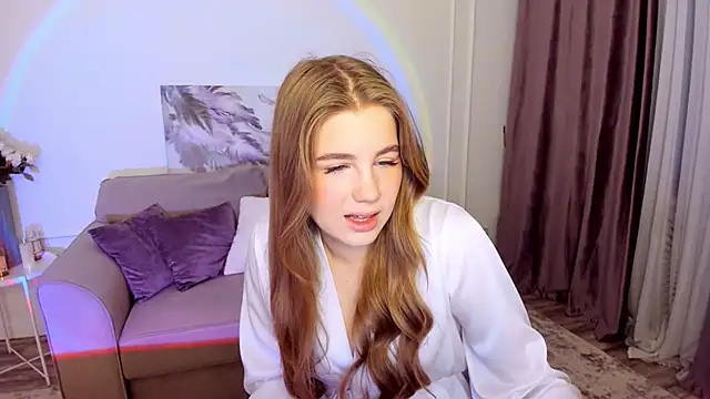 Snapshot of GoldenMirage chatting on November 30, 4:16 am GoldenMirage online show from November 30, 4:16 am