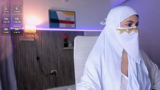 Hannaa Dolly online show from December 16, 2:49 am