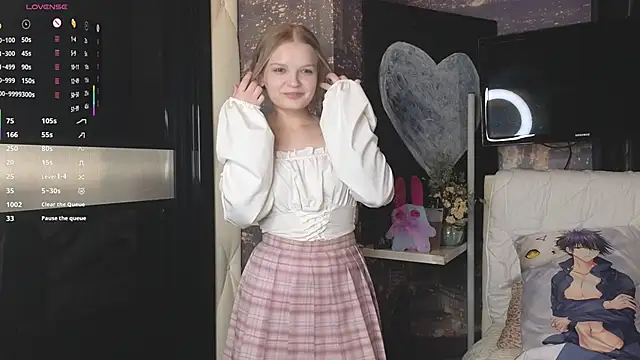 MicheleHonas online show from November 16, 8:36 pm