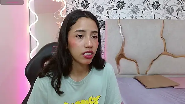 Joselyn tay online show from February 22, 12:04 pm