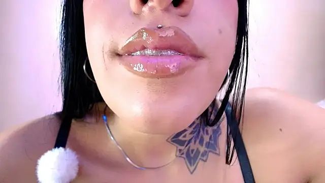 catte jensen online show from June 6, 4:06 am