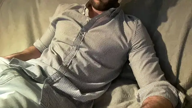 Pmendes98 online show from February 6, 6:44 pm