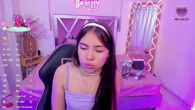 ISABELA TAY online show from November 18, 12:42 pm