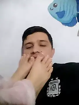 Snapshot of dulce_pareja chatting on July 11, 1:30 am dulce pareja online show from July 11, 1:30 am