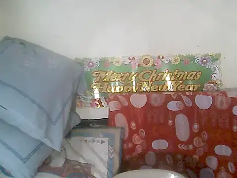 loriepinay46 online show from December 3, 12:14 pm