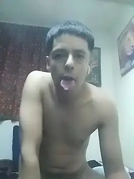 Junior 47 online show from February 4, 8:20 am