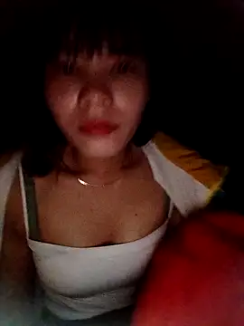 Snapshot of gugu0022 chatting on November 23, 9:25 pm gugu0022 online show from November 23, 9:25 pm