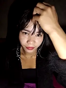 Snapshot of gugu0022 chatting on December 15, 8:46 pm gugu0022 online show from December 15, 8:46 pm