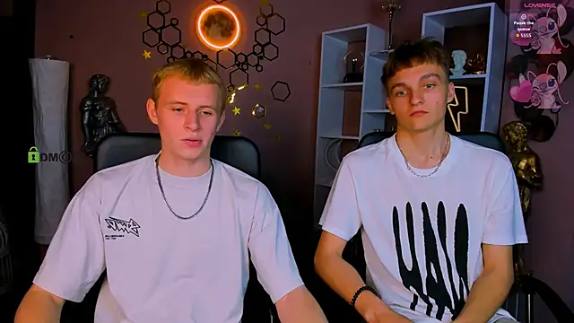 rafael bien online show from April 19, 9:52 am