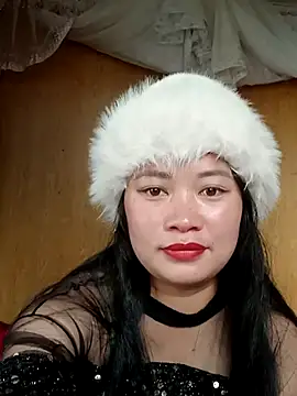 Snapshot of LyZii2k7 chatting on November 17, 5:46 am LyZii2k7 online show from November 17, 5:46 am