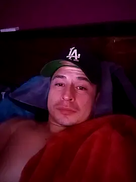 Snapshot of Al3vr chatting on November 12, 12:38 pm Al3vr online show from November 12, 12:38 pm