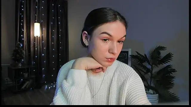 luna lust 212 online show from January 12, 4:29 am