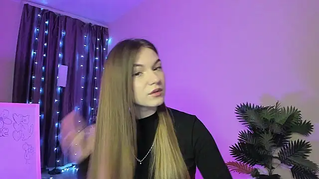 luna lust 212 online show from February 14, 4:20 am