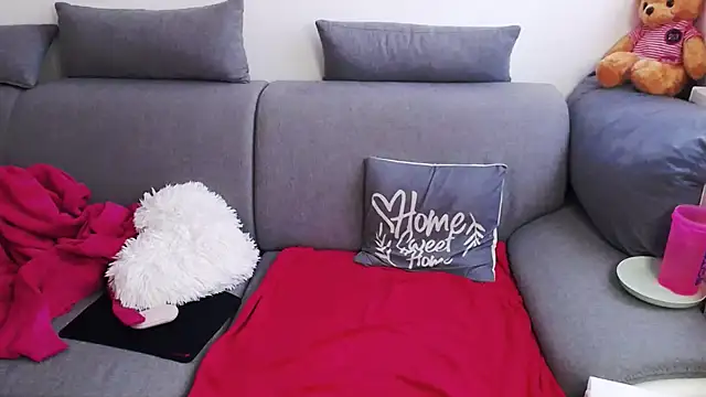 LolaSweetButPsycho7 online show from April 1, 1:41 pm