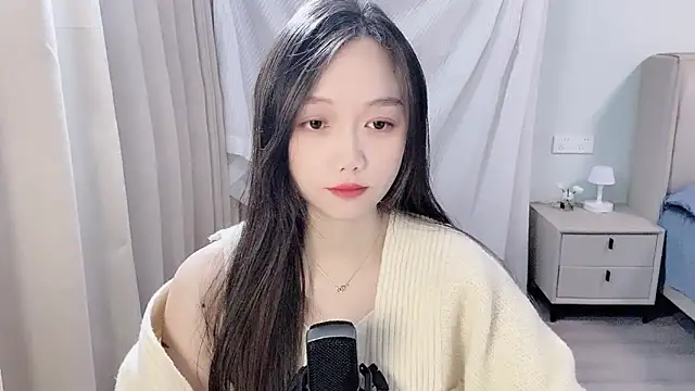 BoiI2u online show from December 3, 3:21 pm