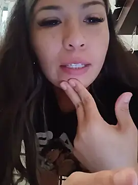 Snapshot of LatinaCalienteMilf chatting on July 4, 1:50 pm LatinaCalienteMilf online show from July 4, 1:50 pm
