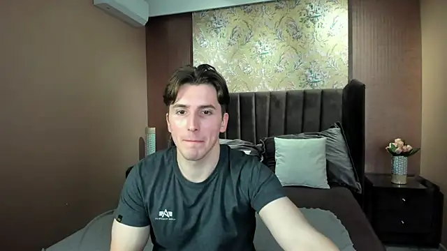 MarkYeti online show from November 14, 9:19 am