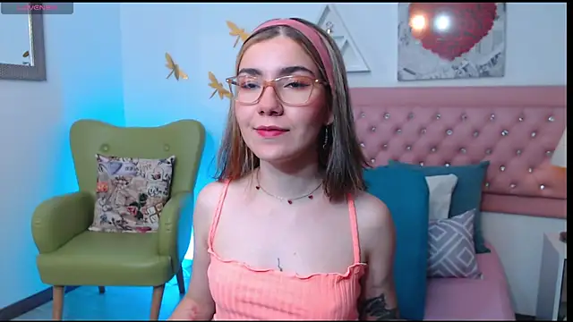 AriLumi online show from January 14, 10:03 pm