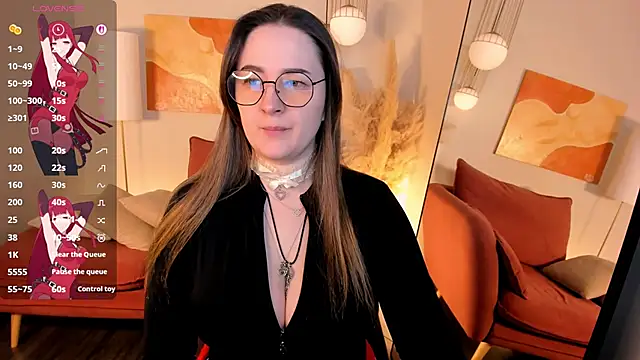 EmmaBloomm online show from February 10, 10:03 pm