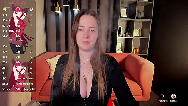 EmmaBloomm online show from March 28, 10:09 pm