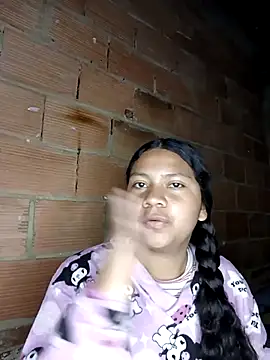 Snapshot of Sweet_Milk03 chatting on November 20, 9:53 am Sweet Milk03 online show from November 20, 9:53 am