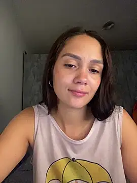 carolsapequinha online show from April 7, 10:37 am