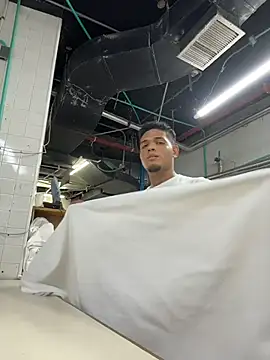 SeductivoX online show from November 17, 12:16 am