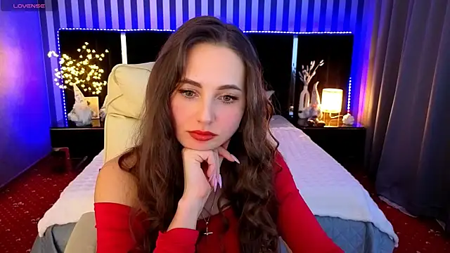 LayllaStarr online show from December 18, 2:01 pm