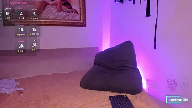 VeronicaSmith OS online show from March 20, 7:41 pm