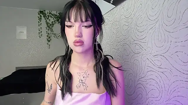 JuliaElse online show from November 27, 10:17 am