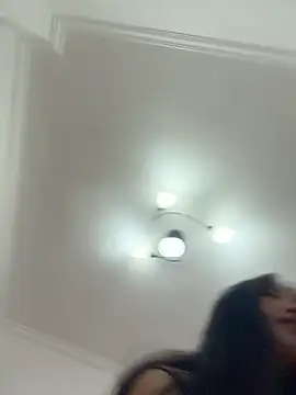 TinyBabe online show from March 5, 1:18 pm