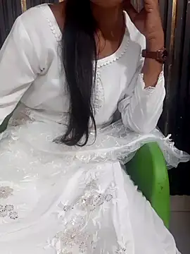 Snapshot of Piya_ji90 chatting on November 15, 4:32 am Piya ji90 online show from November 15, 4:32 am