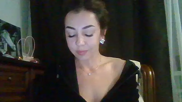 Snapshot of Fellaris chatting on November 14, 2:27 pm Fellaris online show from November 14, 2:27 pm