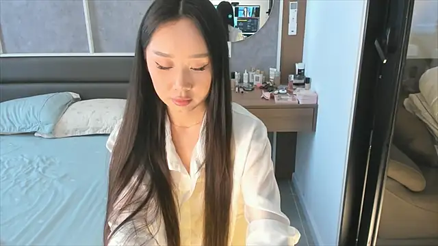 notyoursammy online show from December 15, 3:55 am