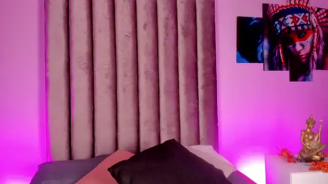 Snapshot of GabrielaSuarez_ chatting on July 31, 9:36 pm GabrielaSuarez online show from July 31, 9:36 pm