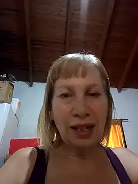 SexyMilf1211 online show from March 12, 3:18 pm