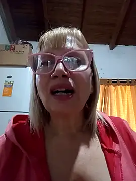 SexyMilf1211 online show from April 24, 2:08 pm