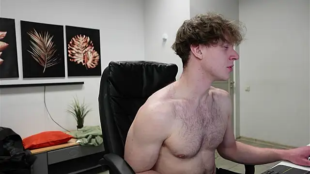 Charles Dreams online show from February 22, 9:57 pm