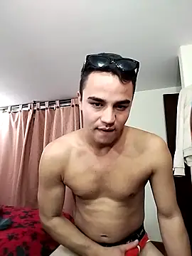 Snapshot of ElProhibido_ chatting on November 16, 11:54 pm ElProhibido online show from November 16, 11:54 pm