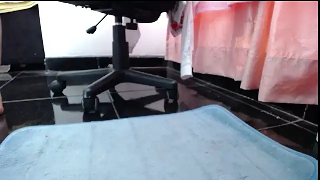 sasha sexy1 online show from April 22, 5:47 pm