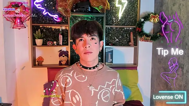 Angeldust19 online show from December 18, 5:02 am