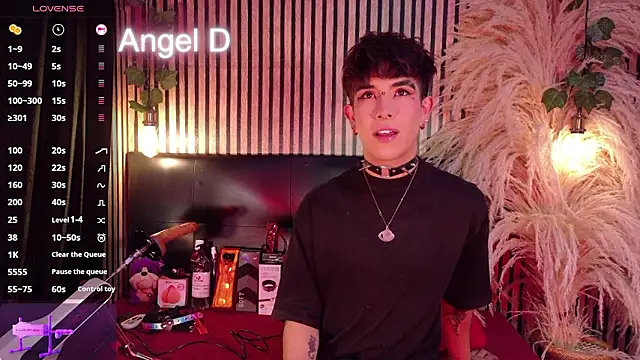 Angeldust19 online show from March 1, 3:08 am